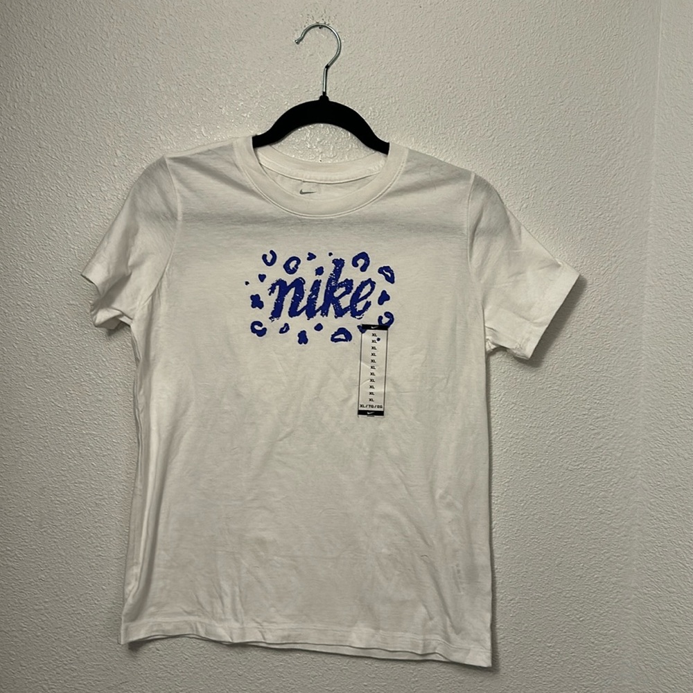 Nike youth cheetah print T-shirt
